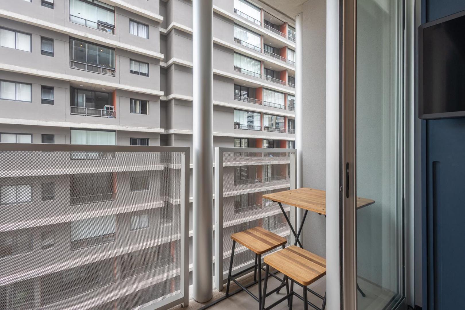 Apartamento 360 Vn Frei Caneca By Housi - Mobiliados