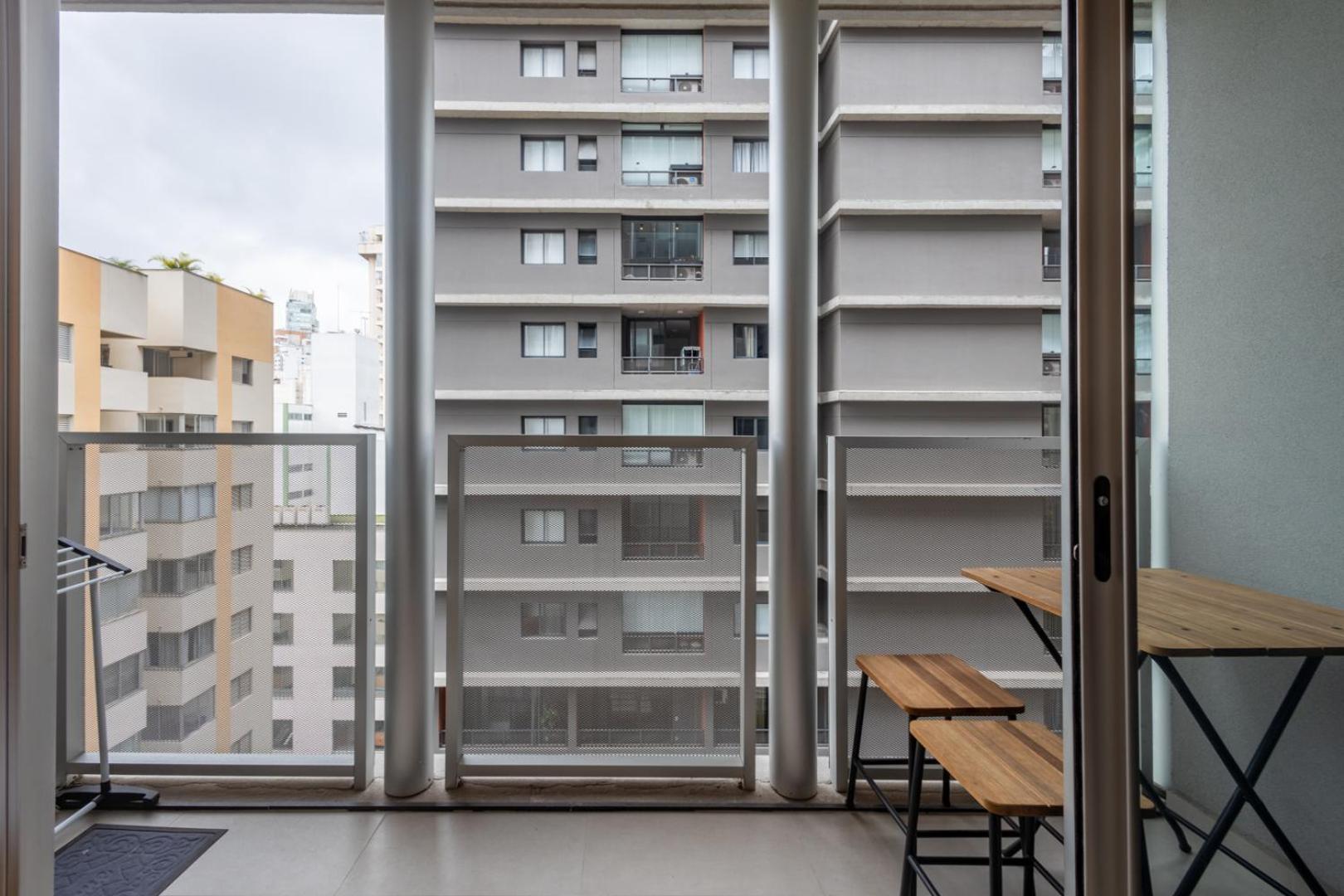 Apartamento 360 Vn Frei Caneca By Housi - Mobiliados *
